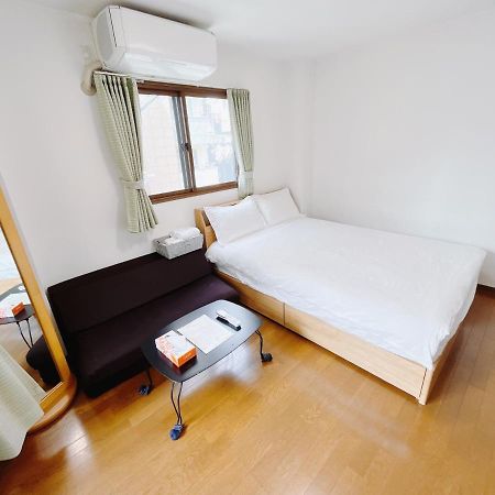 Osaka Sinsei Guest House Daikokukan Eksteriør billede